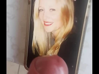 Cum tribute